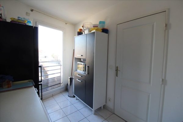 <span class="sdi_exclu"></span>VENDU !<div class="sdi_vendu"></div>  APPARTEMENT ST DENIS - 3 pièce(s) - 70 m2 - immagine 5