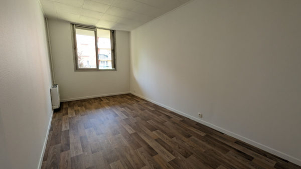 <span class="sdi_exclu"></span>  Appartement Stains 4 pièce(s) 80.87 m2 - immagine 7