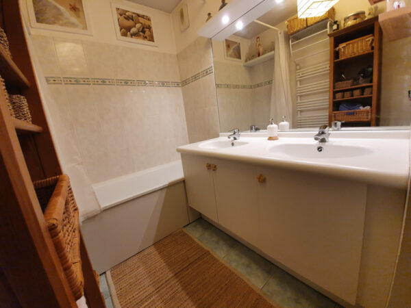 <span class="sdi_exclu"></span>VENDU !<div class="sdi_vendu"></div>  Appartement Saint Denis 4 pièce(s) 94 m2 – Bild 6