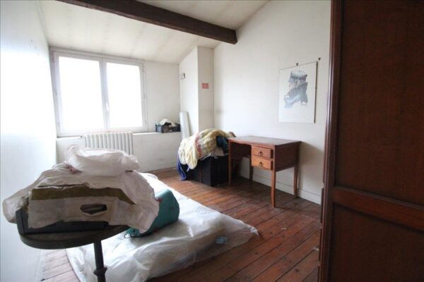 VENDU !<div class="sdi_vendu"></div> MAISON L ILE ST DENIS - 8 pièce(s) - 130 m2 – Image 7