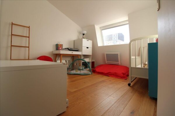<span class="sdi_exclu"></span>VENDU !<div class="sdi_vendu"></div>  APPARTEMENT DUPLEX ST DENIS - 4 pièce(s) - 79 m2 – Image 5