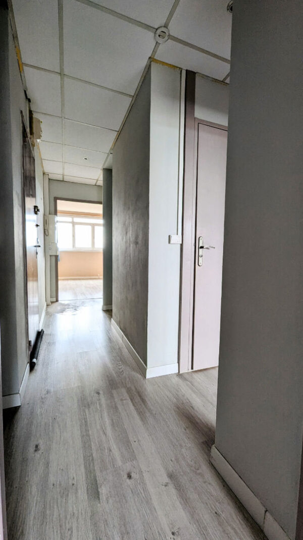 <span class="sdi_exclu"></span>  APPARTEMENT ST DENIS - 4 pièce(s) - 63,61 m2 - Image 5