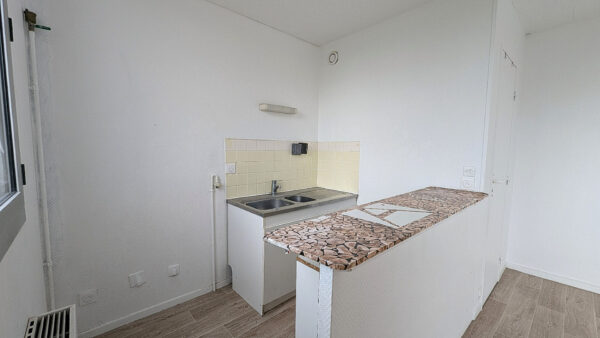 <span class="sdi_exclu"></span>  Appartement Stains 1 pièce(s) 26.97 m2 - Imagen 5