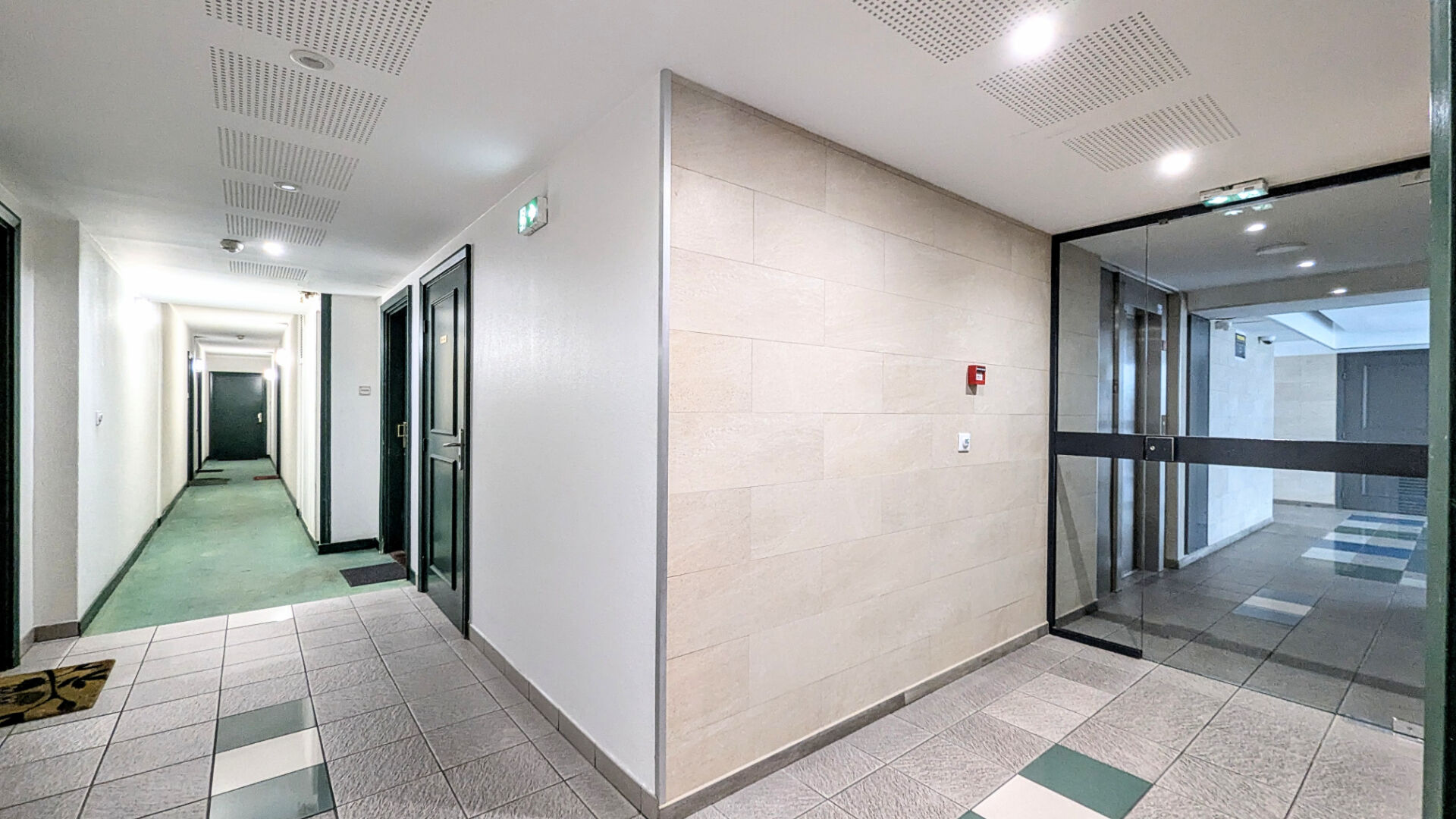 <span class="sdi_exclu"></span> Appartement Saint Denis 2 pièce(s) 43.02 m2 - Imagen 8