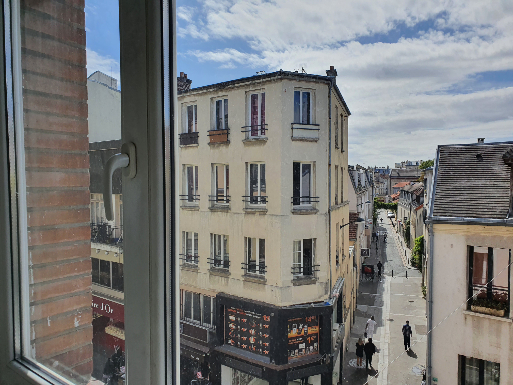 <span class="sdi_exclu"></span>VENDU !<div class="sdi_vendu"></div> Appartement Saint Denis 4 pièce(s) 80 m2 - immagine 8