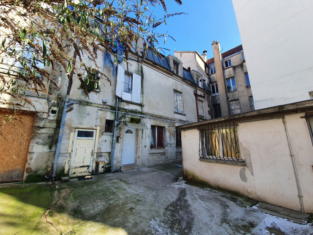 <span class="sdi_exclu"></span>VENDU !<div class="sdi_vendu"></div> Appartement Saint Denis 1 pièce(s) - Image 8