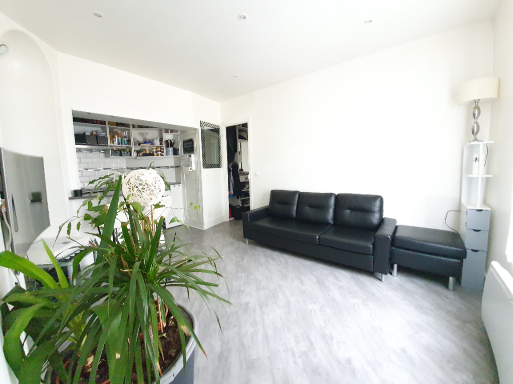 <span class="sdi_exclu"></span>VENDU !<div class="sdi_vendu"></div> Appartement Saint Denis 2 pièce(s) 35,33 m2 - Imagen 5