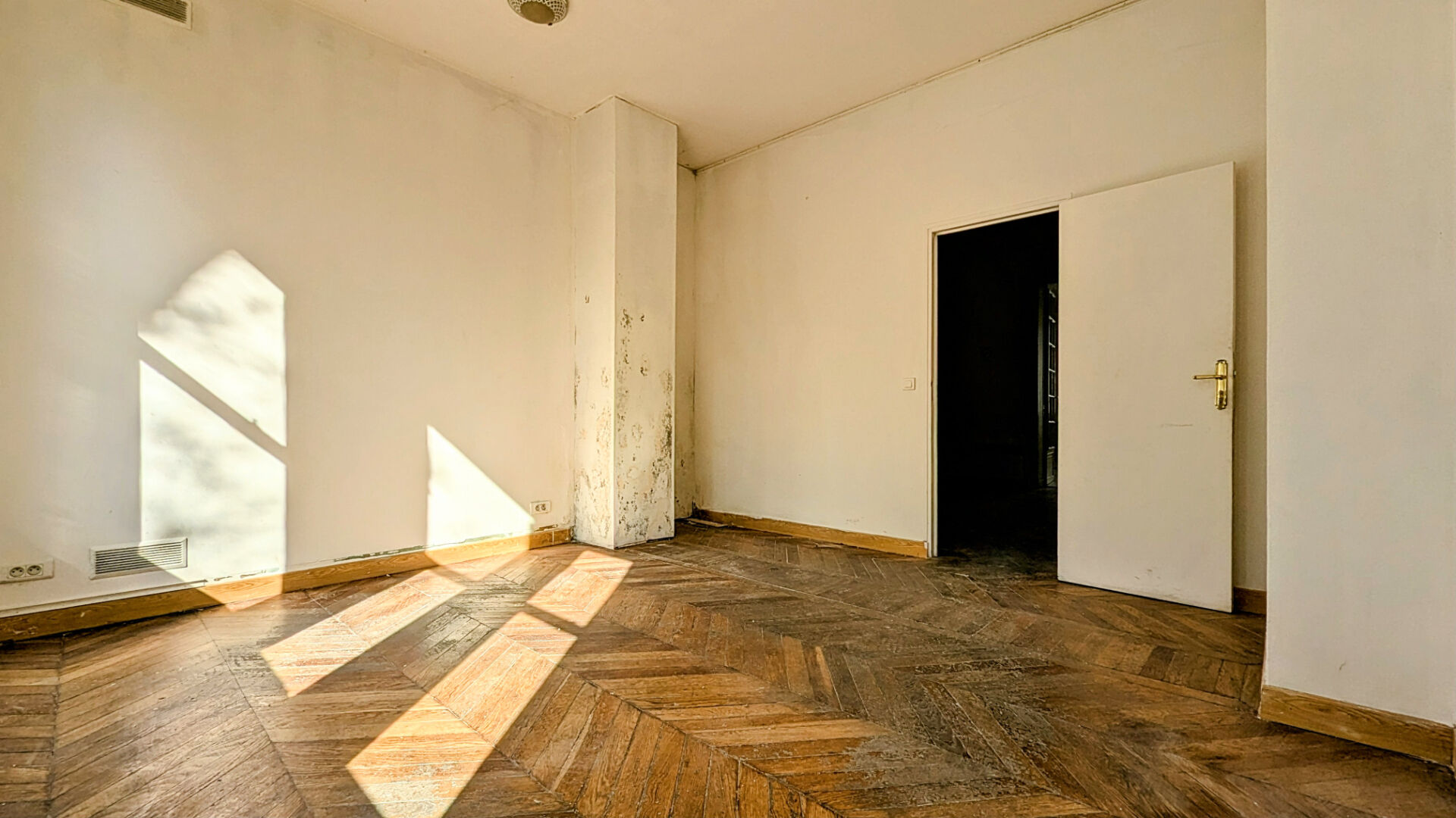 Local d'activité Saint Denis 3 pièce(s) 65,04 m2 – Image 8