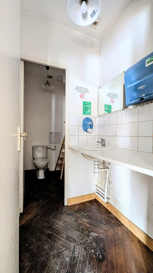 Local d'activité Saint Denis 3 pièce(s) 65,04 m2 – Image 9