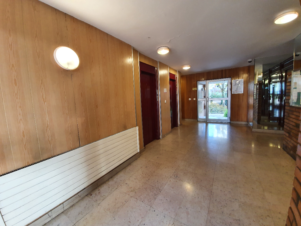 <span class="sdi_exclu"></span>VENDU !<div class="sdi_vendu"></div> Appartement Saint Denis 1 pièce(s) 30 m2 – Image 8